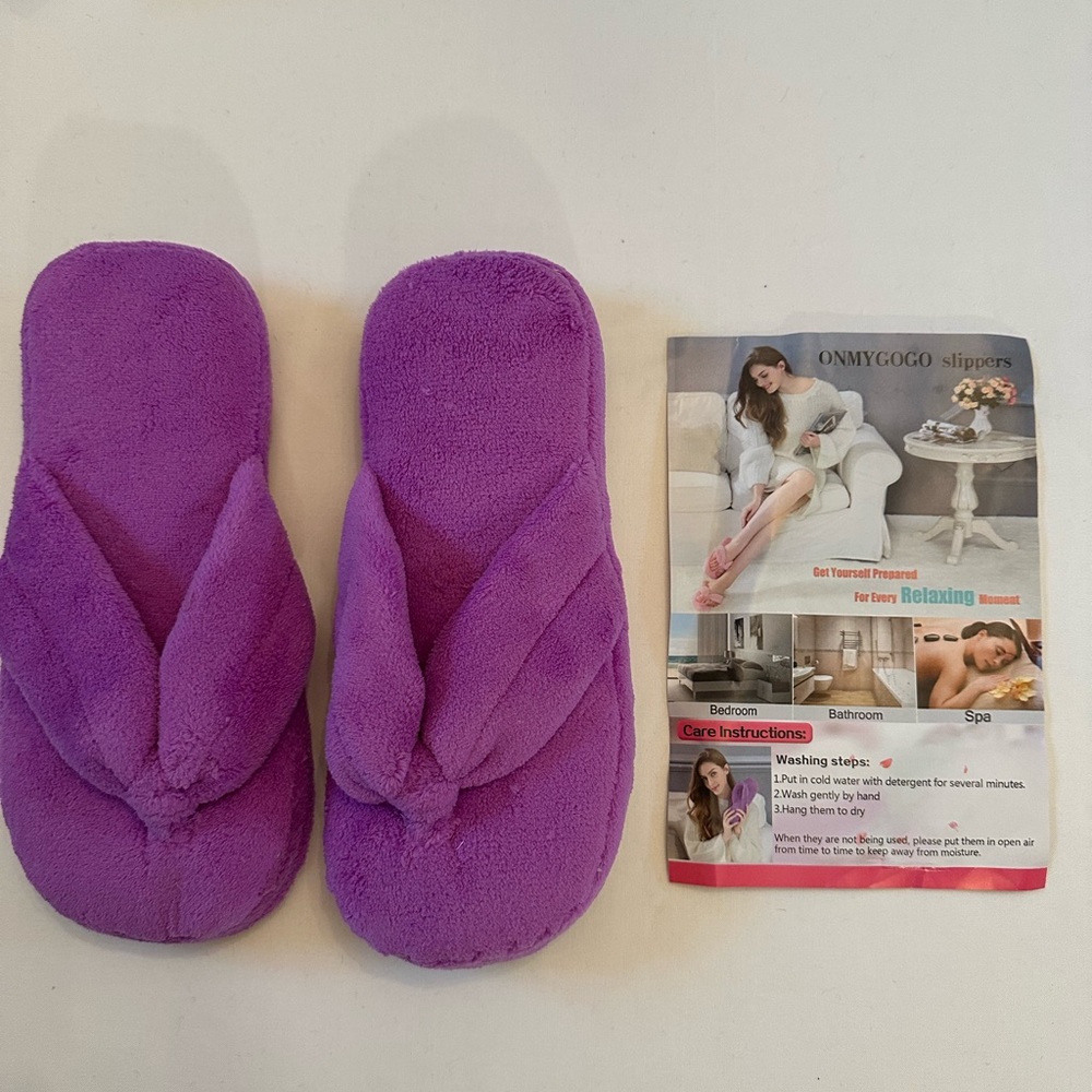 ONMYGOGO Slipper: Plush Indoor Flip Flop Thong Slippers for Women Open Toe